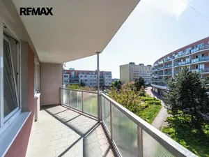 Prodej bytu 2+1, Praha - Černý Most, náměstí Plukovníka Vlčka, 83 m2