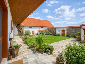 Prodej rodinného domu, Sedlečko u Soběslavě, 926 m2