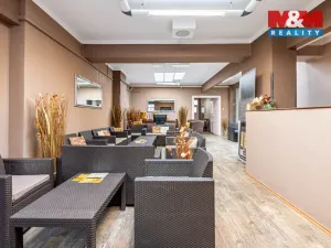 Pronájem obchodního prostoru, Praha - Nusle, Bohuslava ze Švamberka, 75 m2