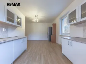 Pronájem bytu 4+1, Líbeznice, Nedvědova, 118 m2