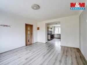 Prodej bytu 3+1, Mariánské Lázně - Úšovice, Ke Kasárnům, 63 m2