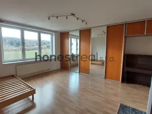 Pronájem bytu 1+kk, Brno, Nadační, 36 m2
