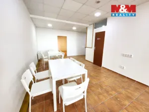 Prodej obchodního prostoru, Kladno, Dr. Vrbenského, 120 m2