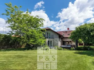 Prodej rodinného domu, Průhonice, Pod Valem II., 243 m2