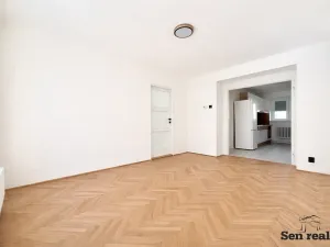 Pronájem bytu 2+1, Kolín, Bachmačská, 50 m2