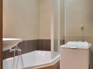 Pronájem bytu 2+kk, Praha, Ctěnická, 39 m2