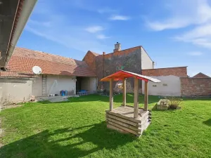 Prodej rodinného domu, Hvozd, 216 m2