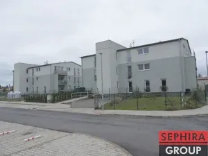 Pronájem garážového stání, Praha - Kolovraty, Za podjezdem, 15 m2