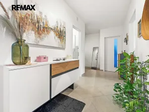 Pronájem bytu 3+kk, Praha - Hloubětín, U Elektry, 80 m2