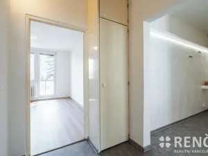 Pronájem bytu 2+1, Brno, Absolonova, 62 m2