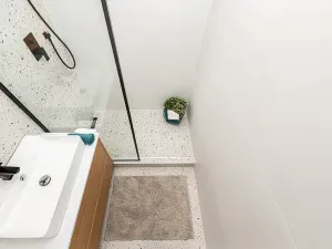 Prodej bytu 4+kk, Praha - Troja, Lešenská, 72 m2