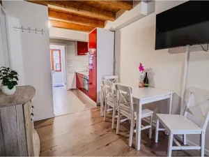 Prodej bytu 2+kk, Umag, Chorvatsko, 30 m2