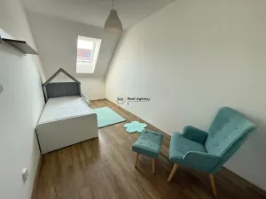 Pronájem rodinného domu, Trnová, 127 m2