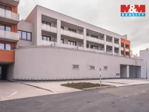 Pronájem bytu 1+kk, Praha, 35 m2