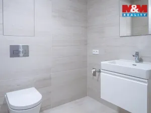 Pronájem bytu 1+kk, Praha, 35 m2