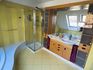 Pronájem bytu 3+1, Brno, Libušino údolí, 160 m2