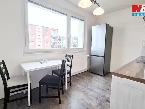 Pronájem bytu 2+1, Stráž pod Ralskem, Jižní, 56 m2