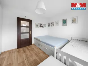 Prodej bytu 4+1, Chlumec, Vyklická, 98 m2