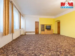 Prodej bytu 3+1, Nový Bor - Arnultovice, Gen. Svobody, 97 m2