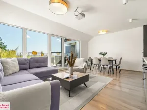 Prodej bytu 3+kk, Milovice, Zátopkova, 108 m2