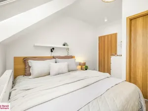 Prodej bytu 3+kk, Milovice, Zátopkova, 108 m2