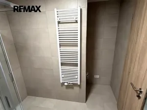 Pronájem bytu 2+kk, Praha - Letňany, Vyletalova, 54 m2