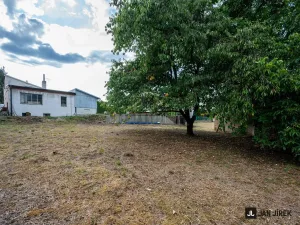 Prodej pozemku, Křičeň, 1045 m2