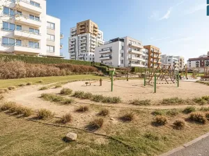 Prodej bytu 2+kk, Praha - Letňany, Hlučkova, 45 m2