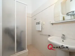 Pronájem bytu 2+kk, Praha - Střešovice, U první baterie, 49 m2