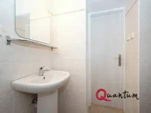 Pronájem bytu 2+kk, Praha - Střešovice, U první baterie, 49 m2