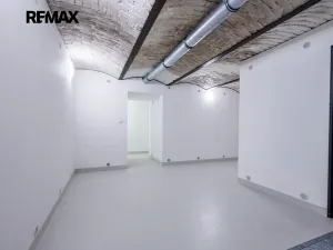 Prodej bytu 2+kk, Svoboda nad Úpou, Nádražní, 56 m2