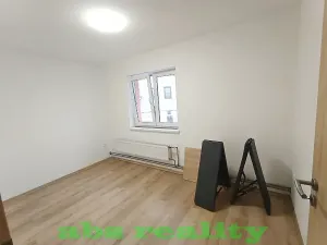 Pronájem bytu 3+kk, Kostomlaty nad Labem, 52 m2