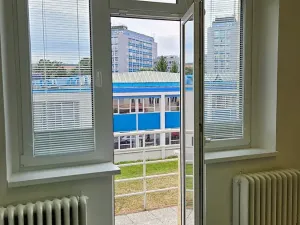 Pronájem kanceláře, Praha - Dejvice, Velflíkova, 47 m2