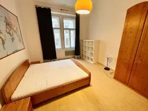 Prodej bytu 3+1, Praha - Malá Strana, Petřínská, 75 m2