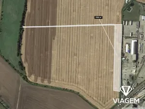 Prodej podílu pole, Vinařice, 2142 m2