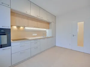 Pronájem bytu 2+1, Olomouc, Božetěchova, 65 m2