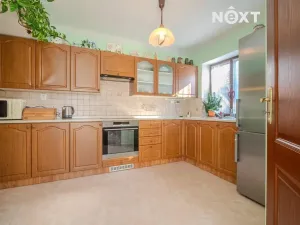 Prodej rodinného domu, Jindřichův Hradec, 197 m2