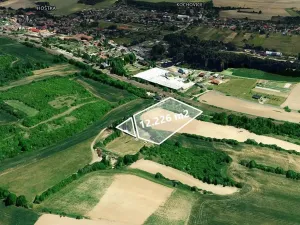 Prodej podílu pole, Hoštka, 3396 m2