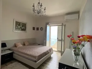 Prodej vily, Scalea, Itálie, 133000 m2