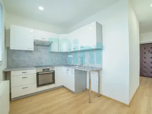 Pronájem bytu 2+1, Ostrava, U Školky, 52 m2