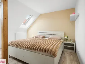 Prodej rodinného domu, Kolešov, 198 m2