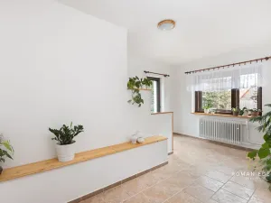 Prodej vícegeneračního domu, Chotiněves, 495 m2