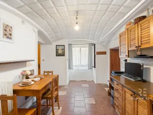 Prodej vícegeneračního domu, Chotiněves, 495 m2