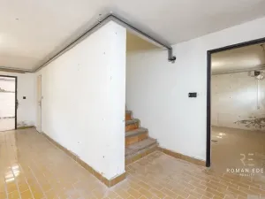 Prodej vícegeneračního domu, Praha - Záběhlice, Střemchová, 348 m2