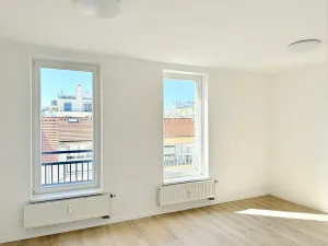 Prodej bytu 1+kk, Praha - Holešovice, Na Maninách, 26 m2