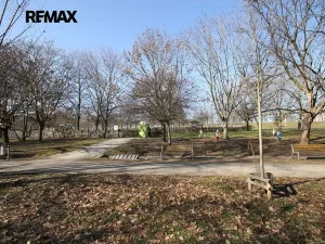 Pronájem bytu 2+1, Praha - Malešice, Troilova, 53 m2