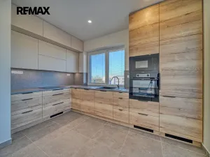 Pronájem bytu 2+kk, Kolín, Pražská, 54 m2