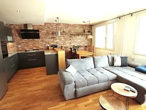 Pronájem bytu 3+kk, Praha - Modřany, Klostermannova, 69 m2