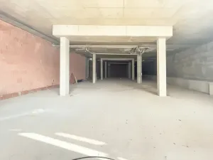 Pronájem obchodního prostoru, Hradec Králové, Kollárova, 3447 m2