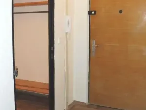 Pronájem bytu 2+1, Chomutov, 17. listopadu, 58 m2